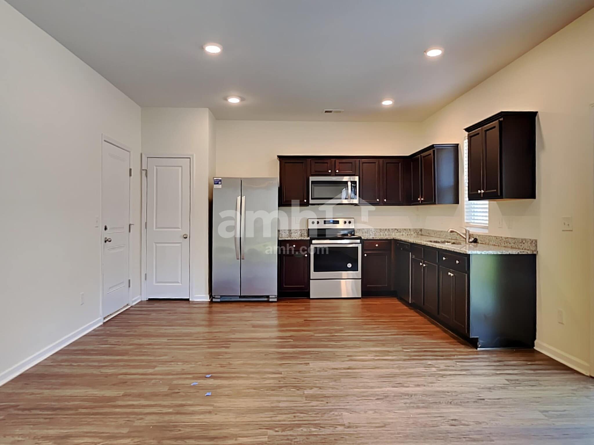 Building Photo - 167 Orion Way