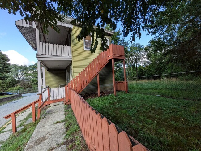 Building Photo - 3620 Grenada St
