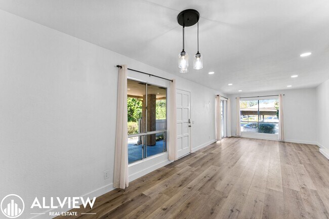 Building Photo - 25652 Rimgate Dr