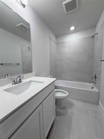 Building Photo - 7913 Sunset Blvd