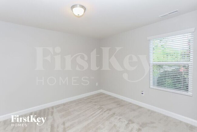 Building Photo - 12658 Windyedge Rd