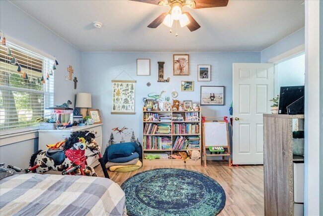 Building Photo - 20075 San Marcos Hwy