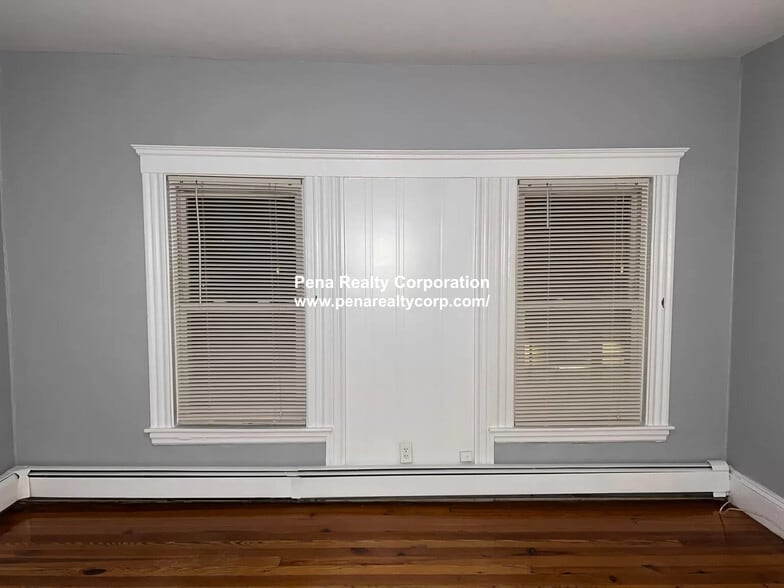 Building Photo - 80 Park Ave