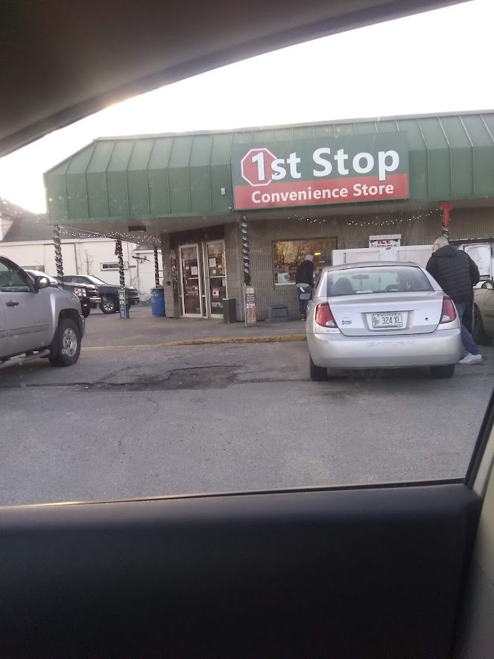 Building Photo - 33 Saco St