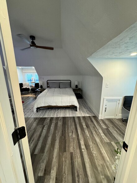 Apt 3 Studio - 664 New Castle Road