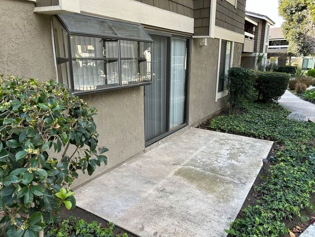 Building Photo - GREAT 1BD 1BA CONDO FOR LEASE!