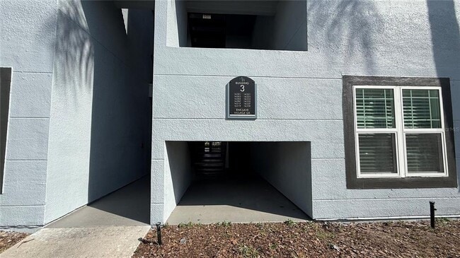Building Photo - 16303 Enclave Village Dr