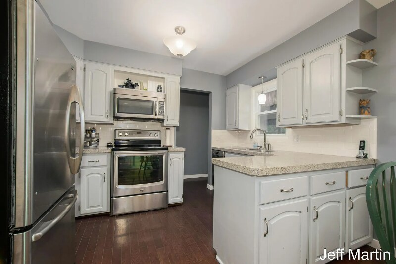 Building Photo - 544 Nordberg Ave NW