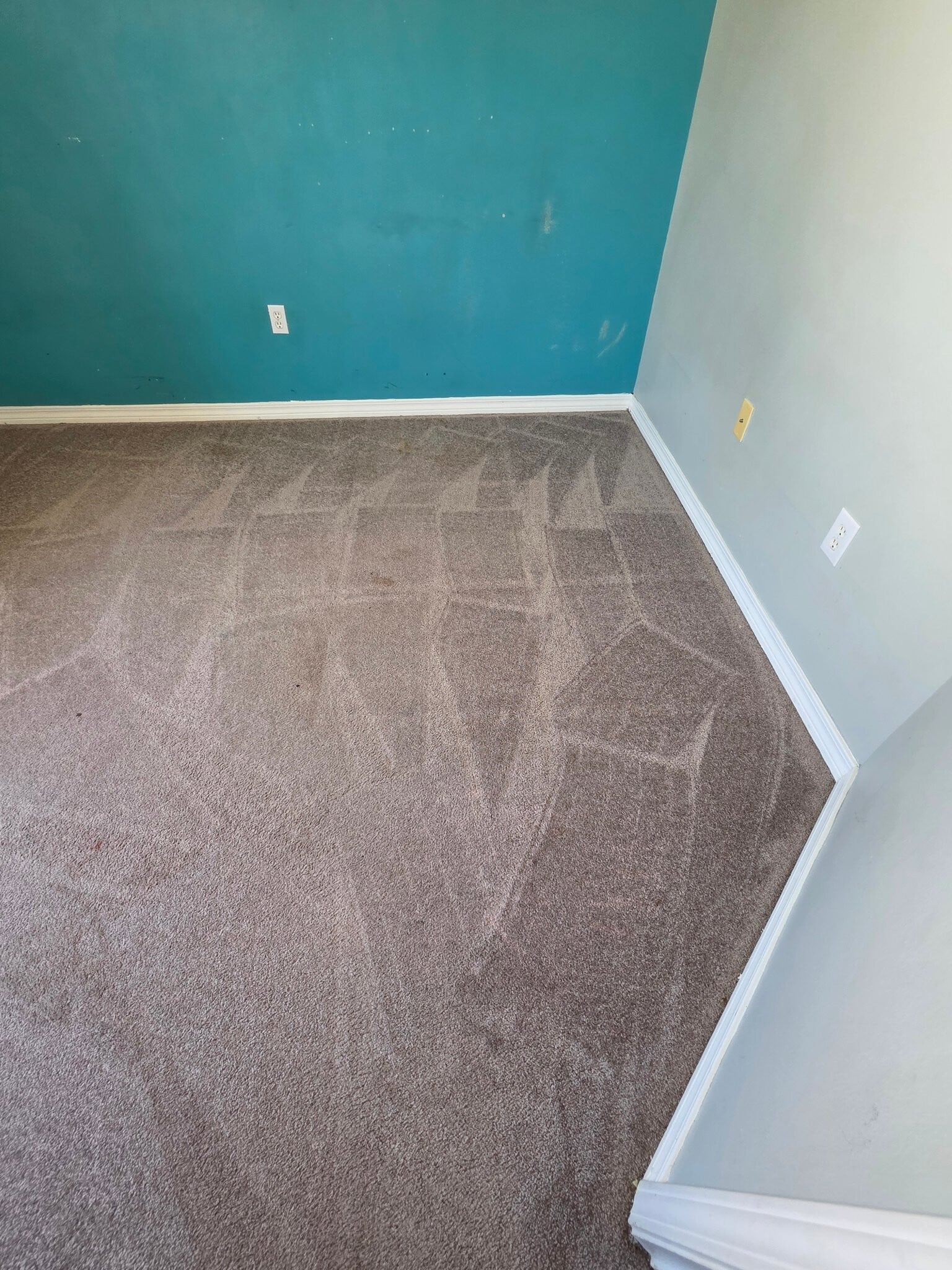 Building Photo - 713 Presscott St