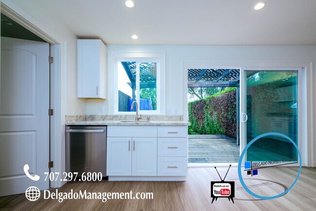 Building Photo - Waterfront Newly remodeled Benicia home