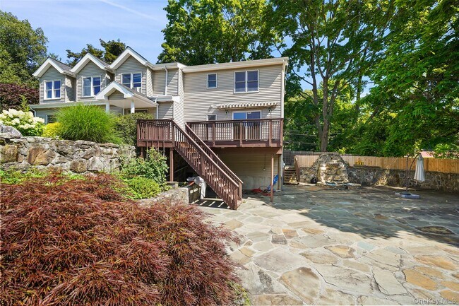 Building Photo - 2079 Baldwin Rd
