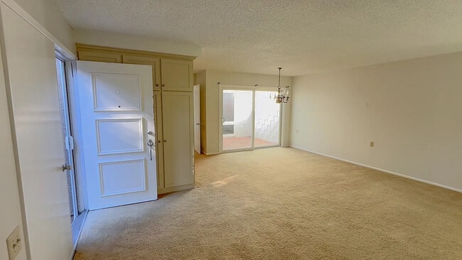 Building Photo - 2161 Via Mariposa E