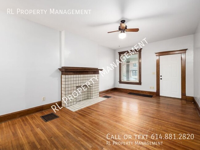 Building Photo - 3 bedroom & 1.5 bath duplex in Old North C...