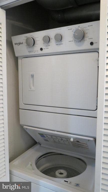 Building Photo - 16202 Ellipse Terrace