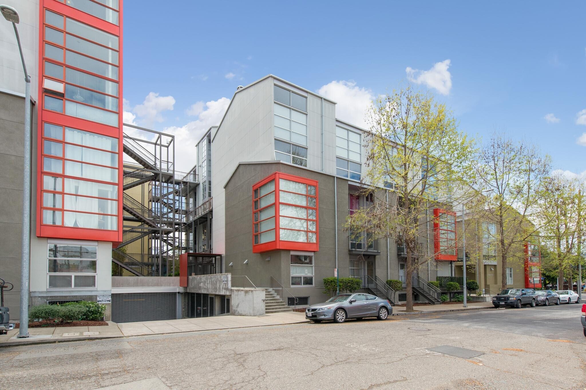 Building Photo - 1007 41st St