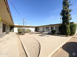 Building Photo - 1211 Apache Trail