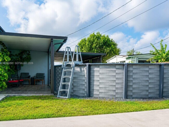 Building Photo - 31140 SW 188th Ave