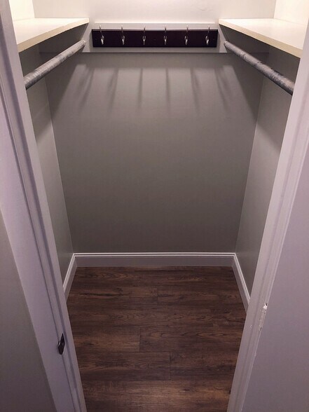 Walk-in-Closet in the Hall - 3413 Lisa Dr