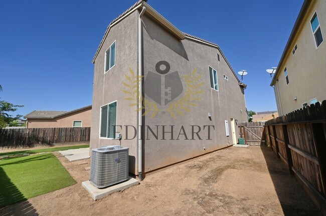 Building Photo - 3816 Bellaire Ave