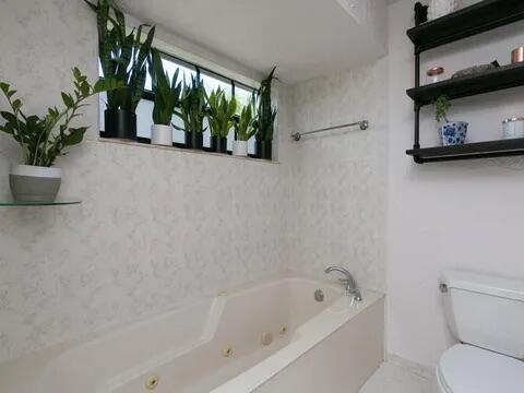 Building Photo - 20851 Boca Ridge Dr N