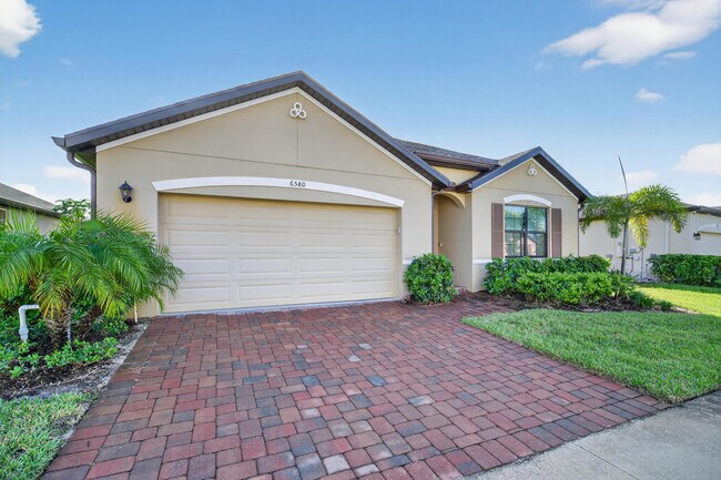 Building Photo - 6580 Canterbridge Dr