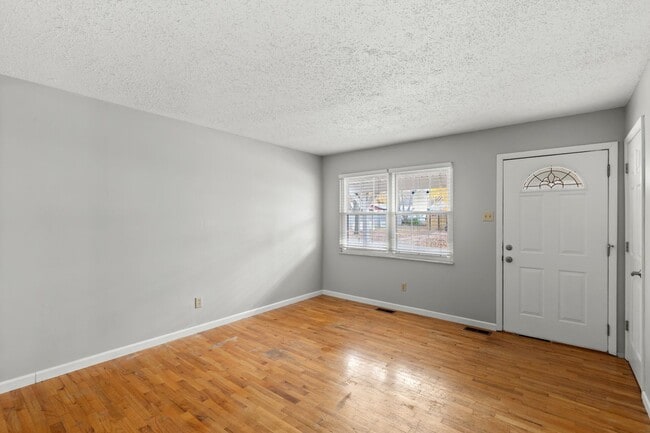 Building Photo - MOVE IN READY! Passed Occupancy. Move in before the holidays!