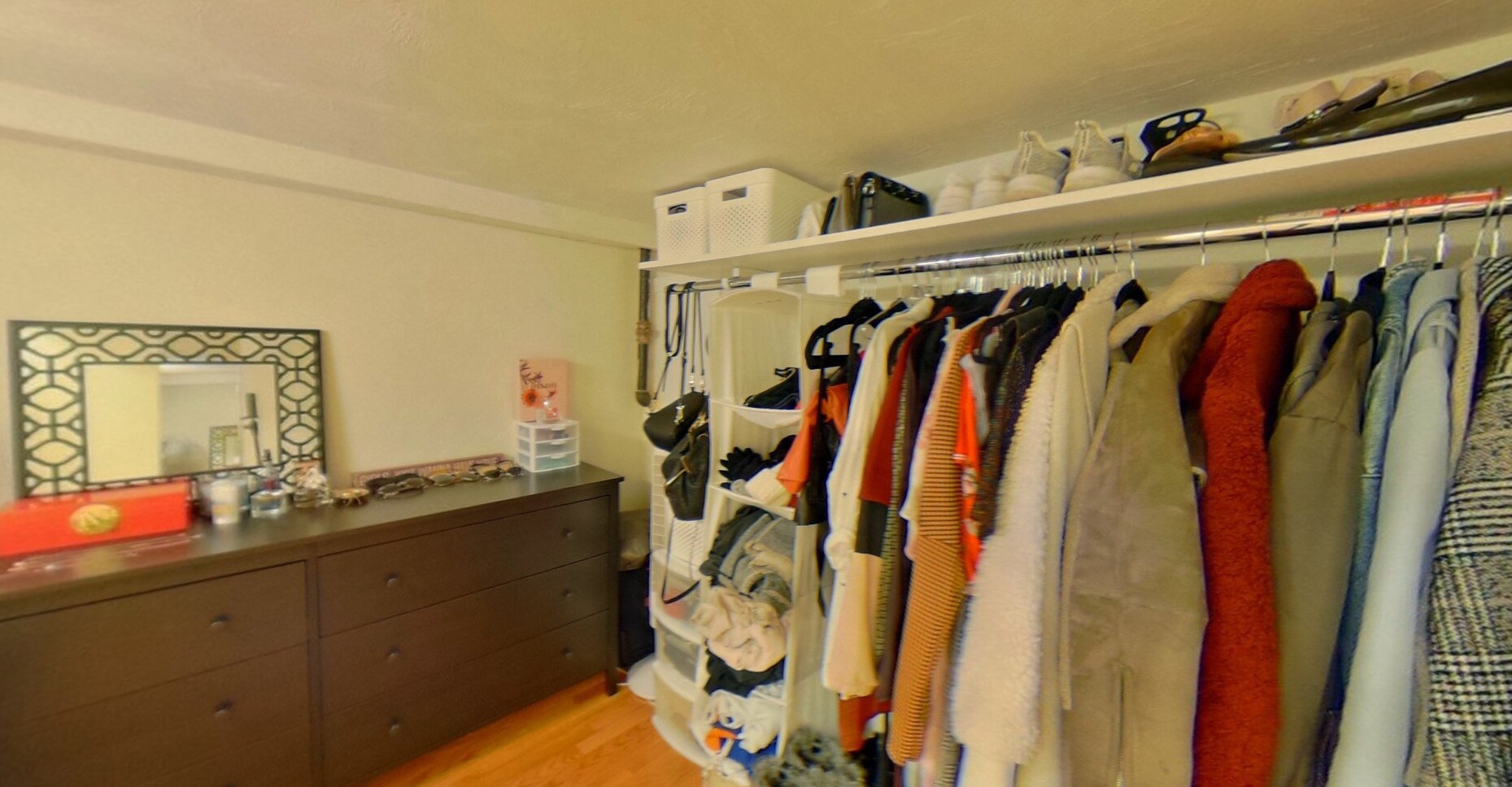 Building Photo - 22 Euston St