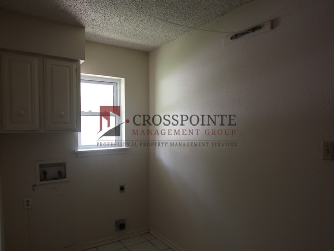 Building Photo - Almost Ready! 3 Bedroom 2 Bath in Tyler!