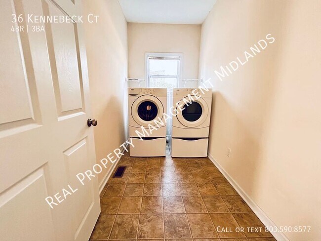 Building Photo - 36 Kennebeck Ct