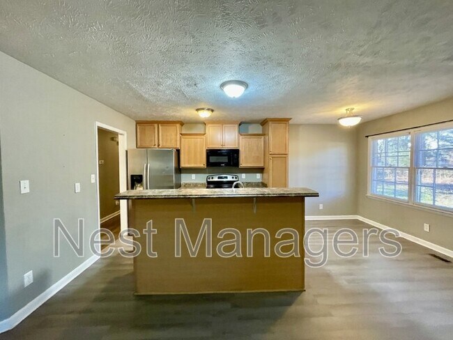 Building Photo - 6928 Bostick Dr