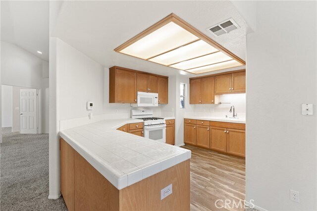 Building Photo - 2971 Peach Tree St