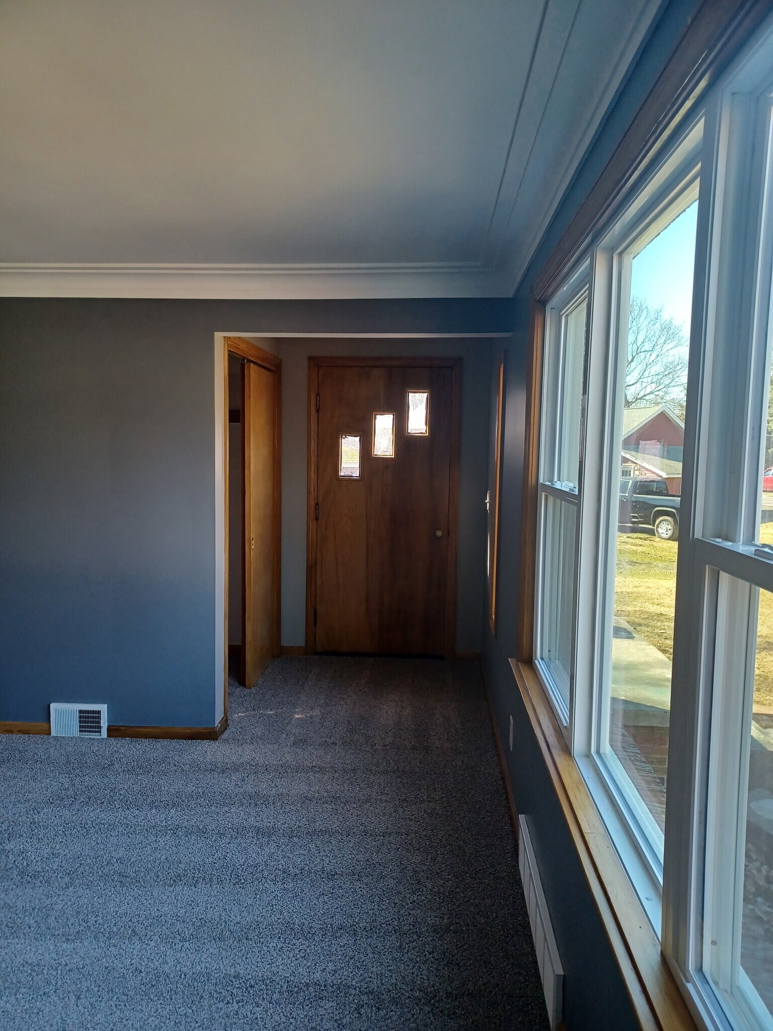 Building Photo - 21 East and West Rd