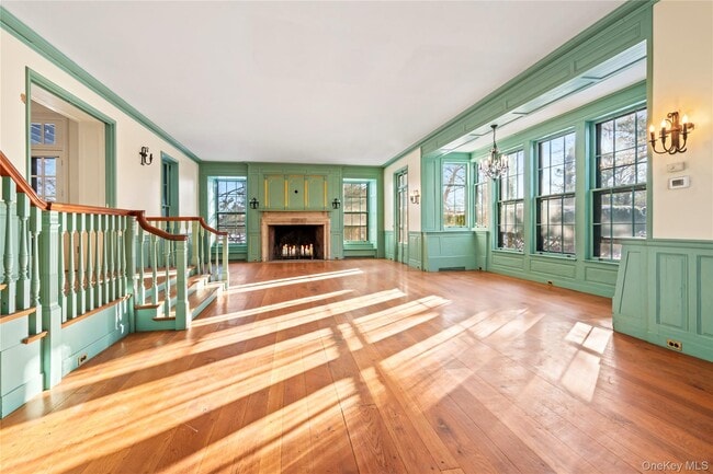 Building Photo - 203 Store Hill Rd