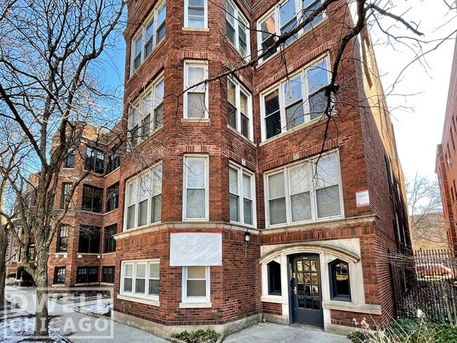 Primary Photo - 1219 W Madison St
