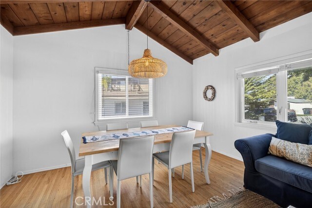 Building Photo - 237 Avenida Montalvo