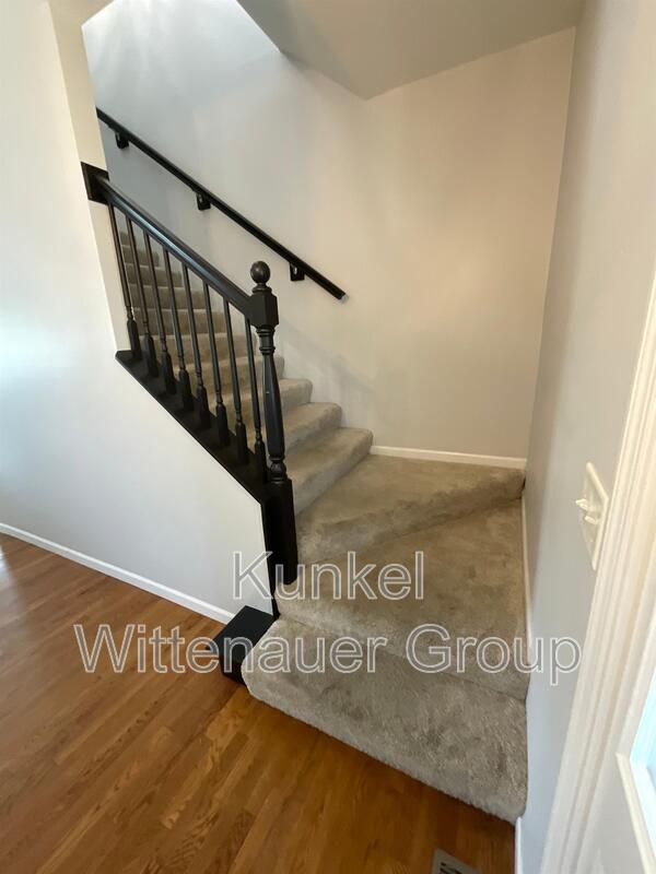Building Photo - 2244 Haverford Dr