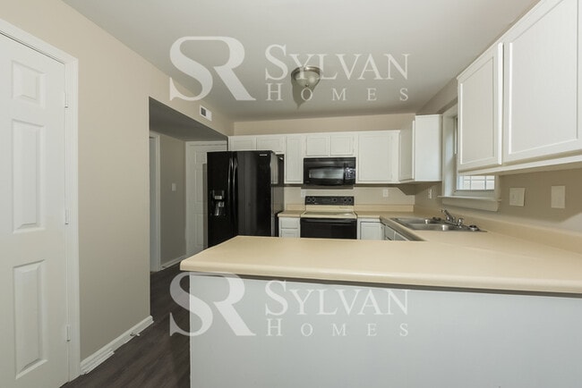 Building Photo - The Lifestyle You Deserve.