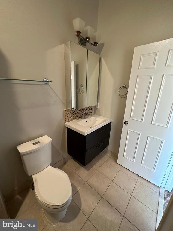 Building Photo - 10442 Storch Turn