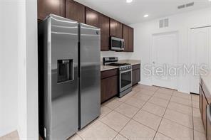 Building Photo - 1416 Oak Marsh St