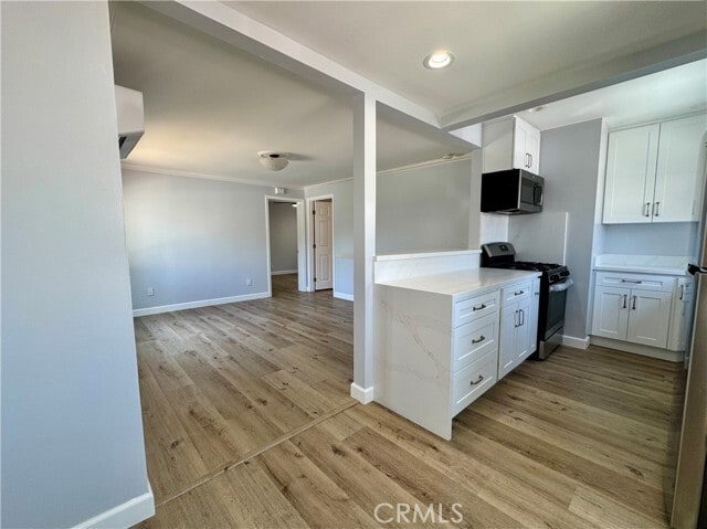 Building Photo - 219 S Eucalyptus Ave
