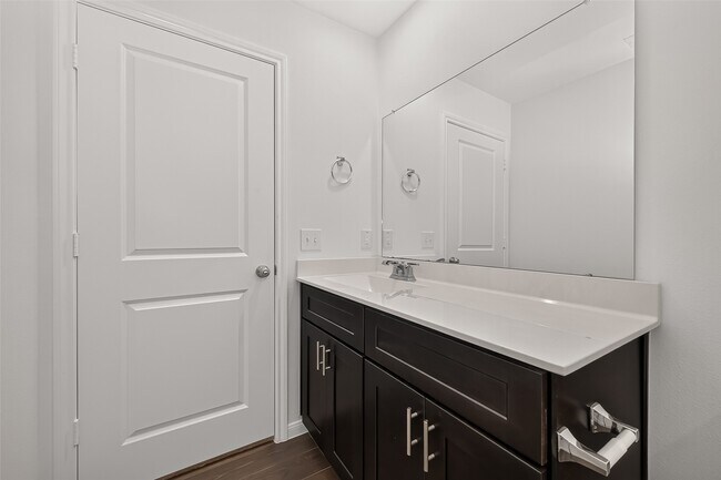 Building Photo - 338 Shady Cedar Hl Ln