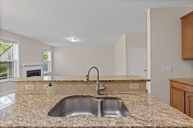 Building Photo - 227 Mayfield Dr
