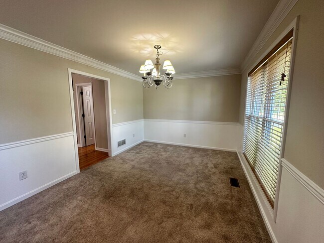 Building Photo - 4512 Dogwood Forest Pl