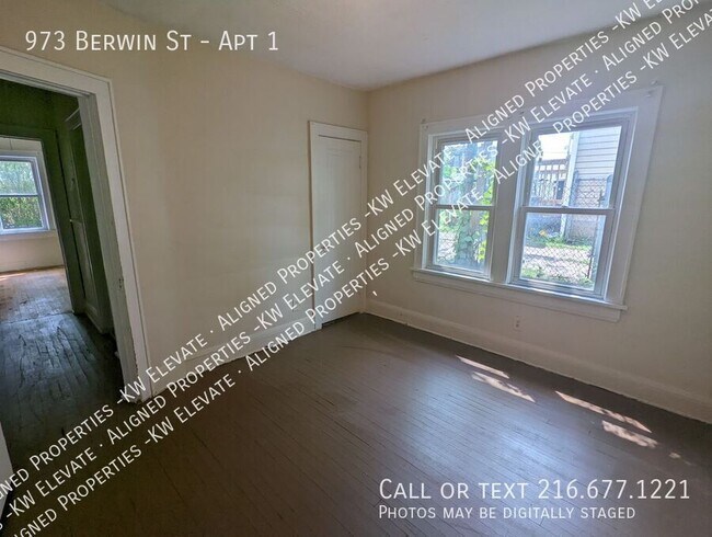 Building Photo - 973 Berwin St