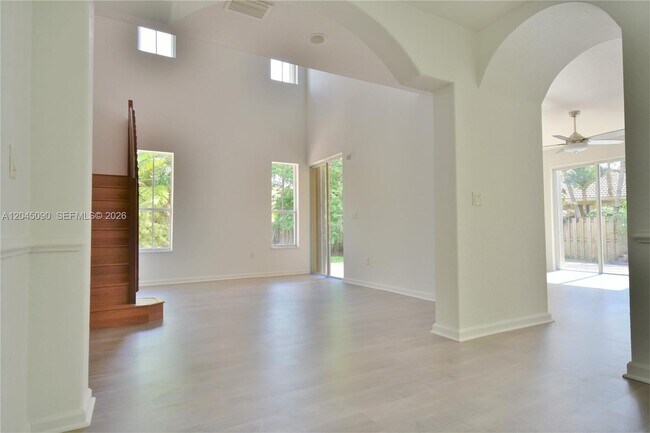 Building Photo - 4534 NW 94th Pl
