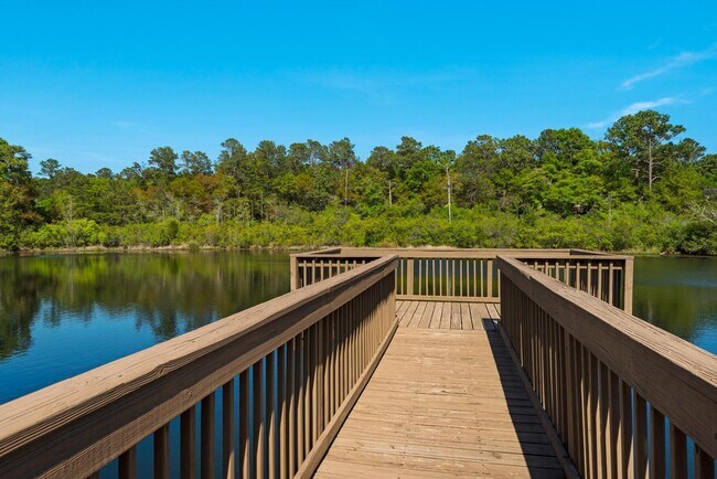 Building Photo - 1504 Big Creek Cove