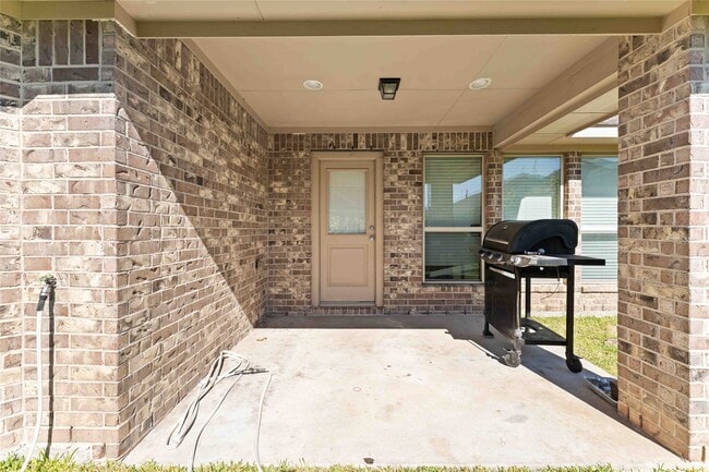 Building Photo - 18911 Elrington Creek Ct