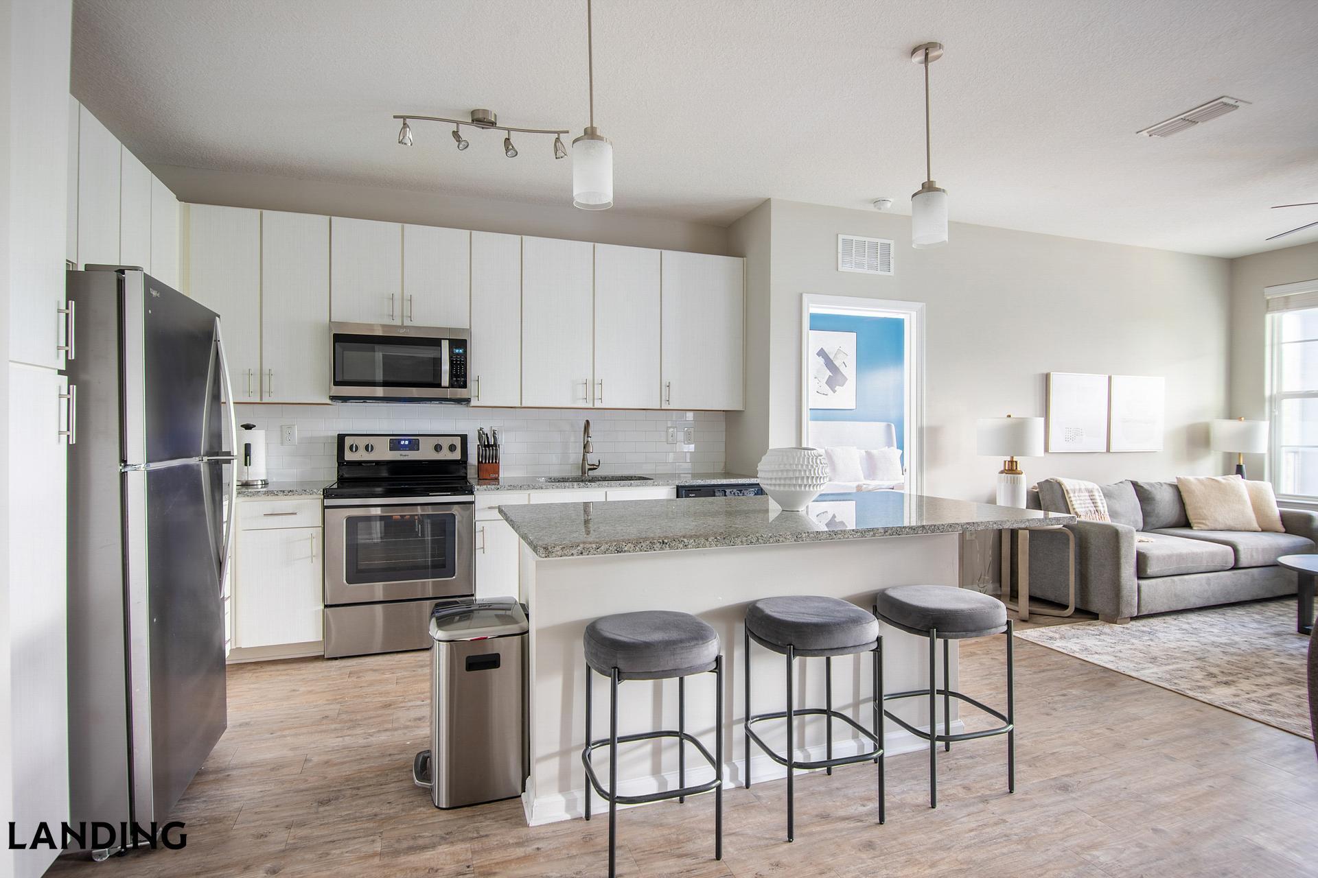 Building Photo - 2300 Tapestry Park Dr