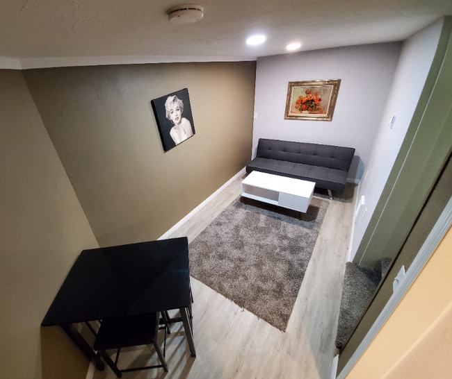 Building Photo - 3415 N Huetter Rd