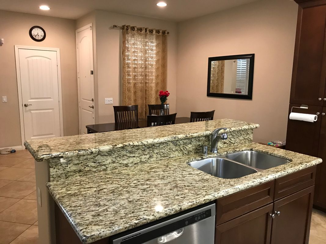 Building Photo - 1521 Silver Shadow Dr